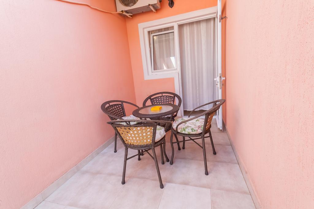 Apartments Kovacevic Petrovac Chambre photo